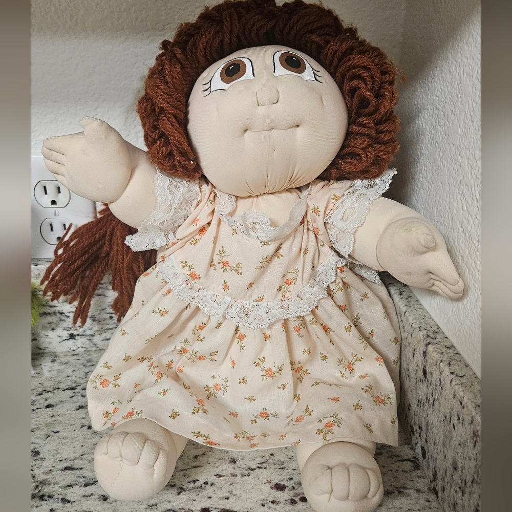 Vintage Handmade Little People dolls (Cabbage Patch Like)Brown Hair & Eyes